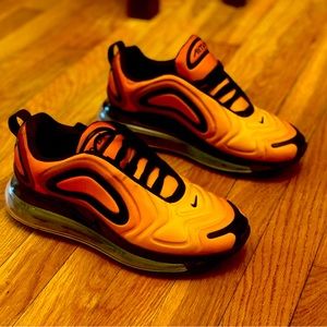 Nike vapormax GS size 6.5 gently warn